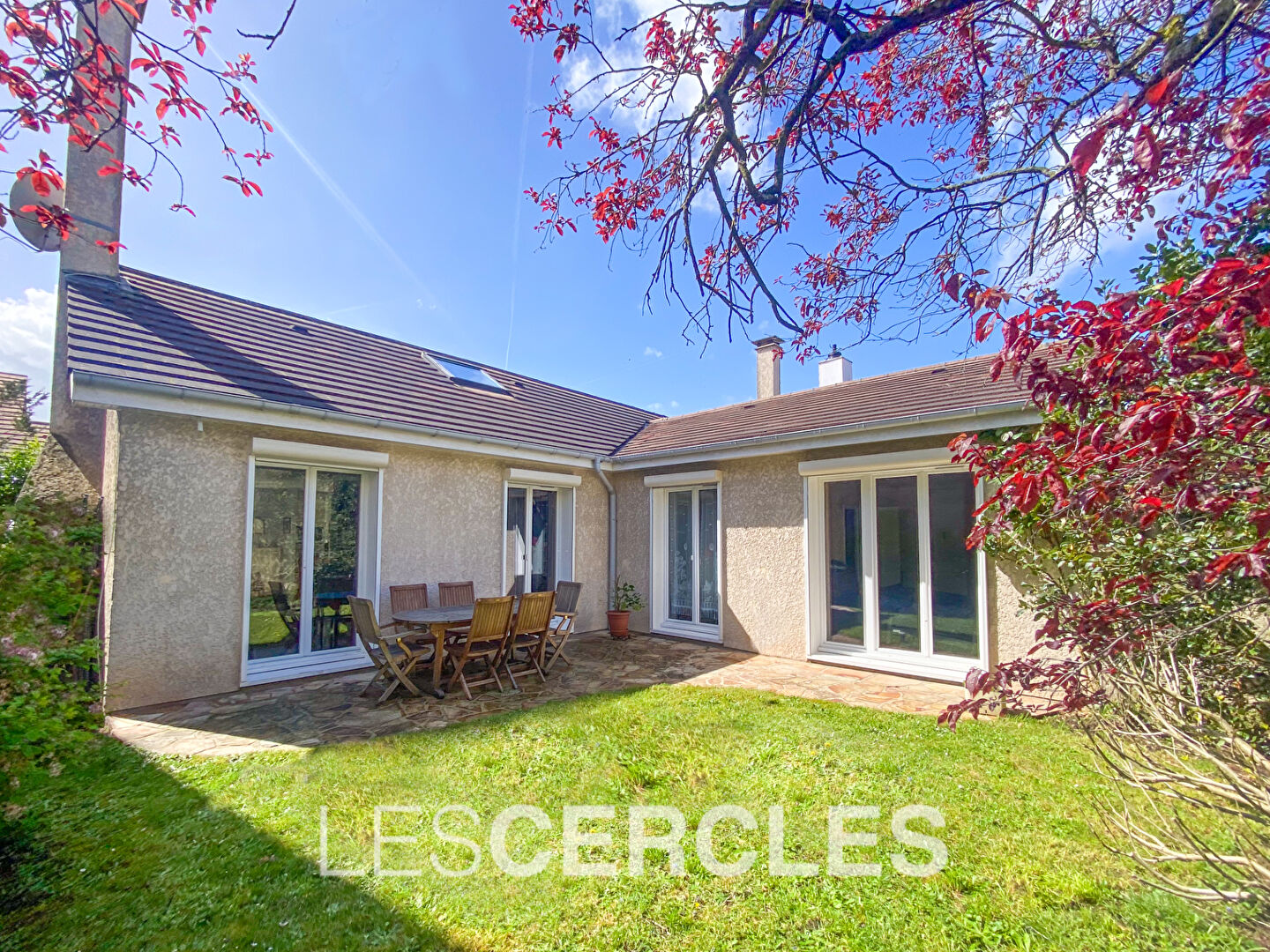 Acheter ou vendre à Montesson : pourquoi l’accompagnement immobilier fait la différence